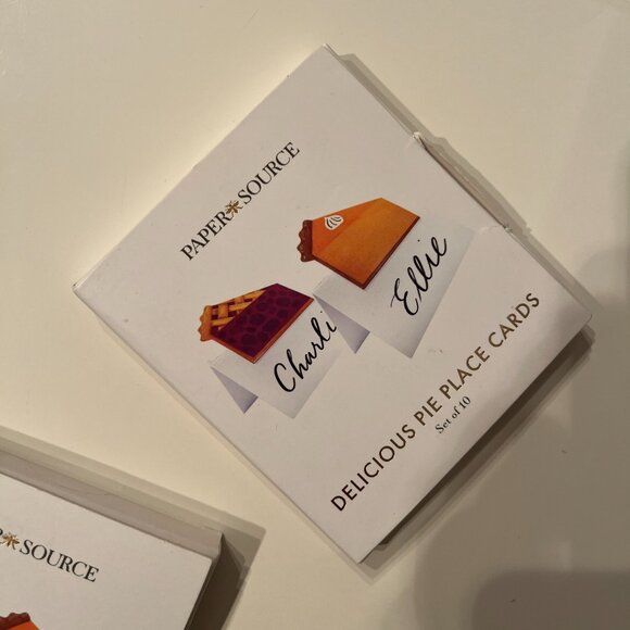 Thanksgiving-Themed Place Cards Set of 20 by Paper Source - Holiday Gatherings x - Picture 4 of 14